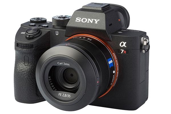 Sony Alpha A7R III Camera Review