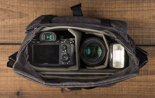 PILOT TRAVEL CAMERA BAG 10L UPGRADED - Handmade camera bags