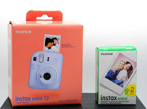  Fujifilm Cámara Instax Mini 12 de película instantánea