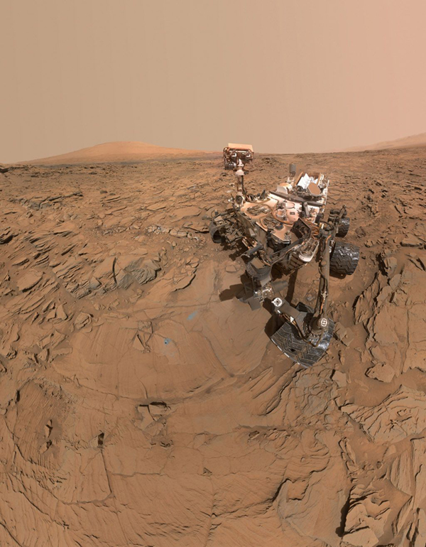 Nasas Curiosity Mars Rover Beams Back Selfies From The Red Planet Shutterbug