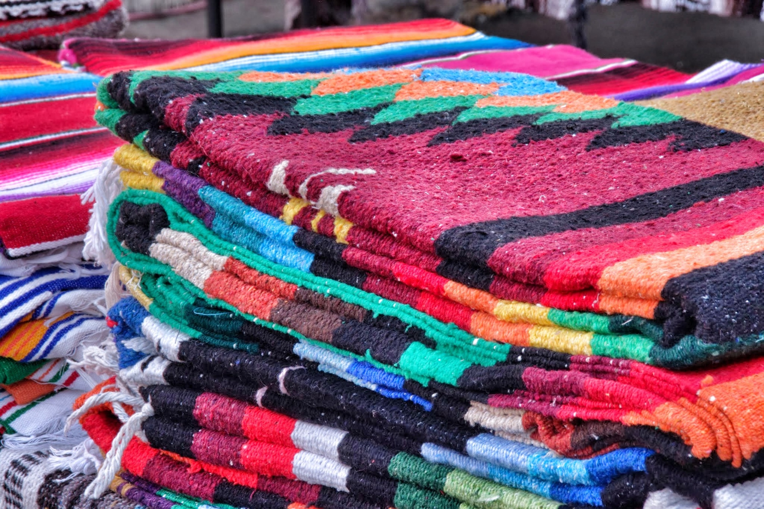 Aztec Blankets Santa Fe New Mexico | Shutterbug