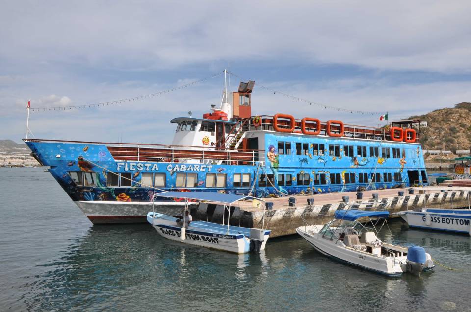 catamaran party boat cabo san lucas