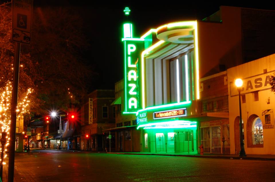 Plaza Cinema in Laredo, TX. Shutterbug