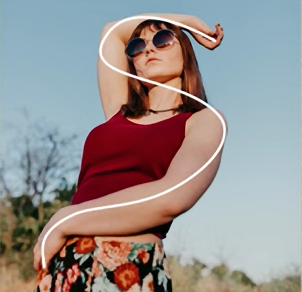 How to Pose for Pictures like a Model in 2024 (10 Pro Tips)